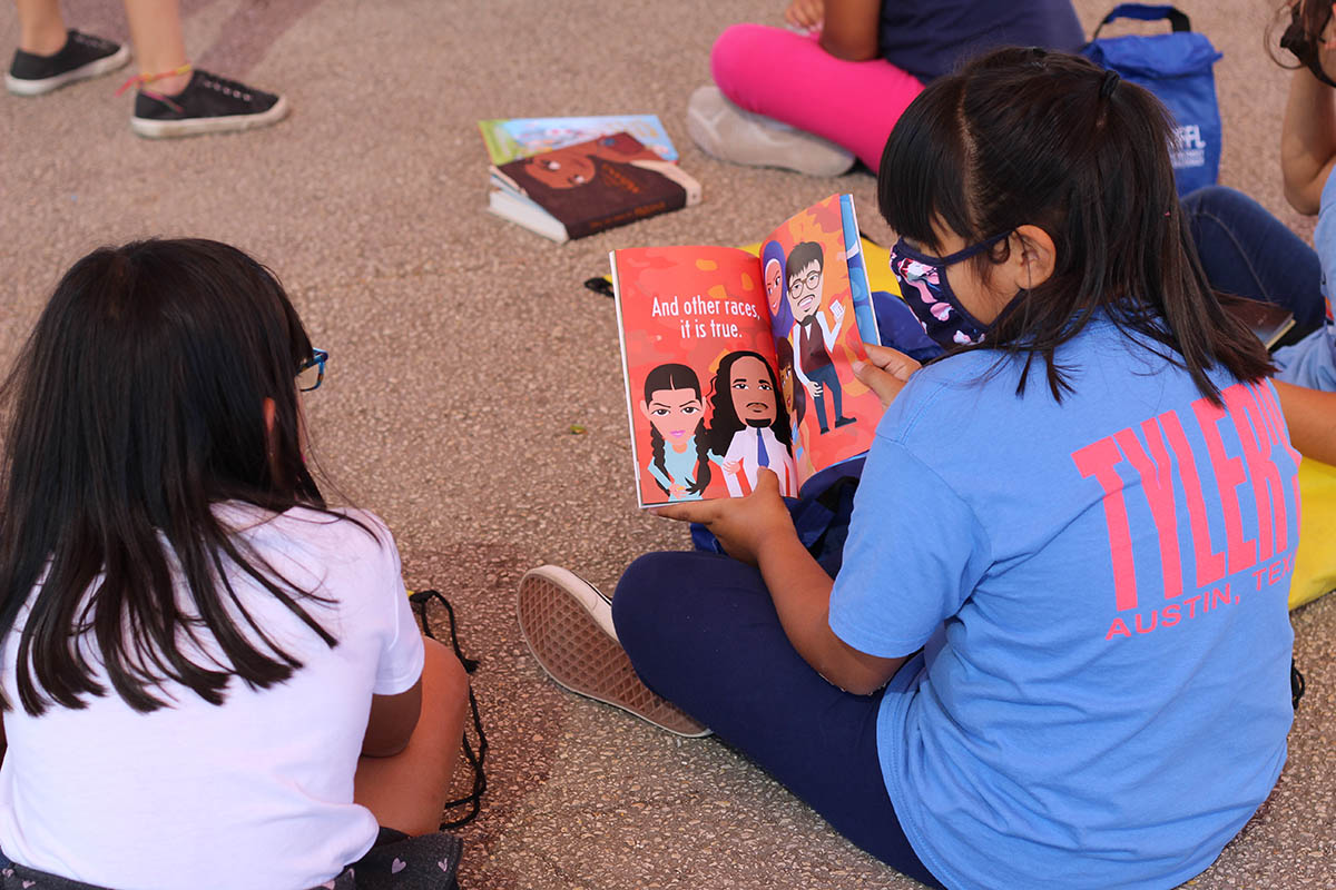 Greater Austin Reading Coalition hosts book fair for kids in Austin